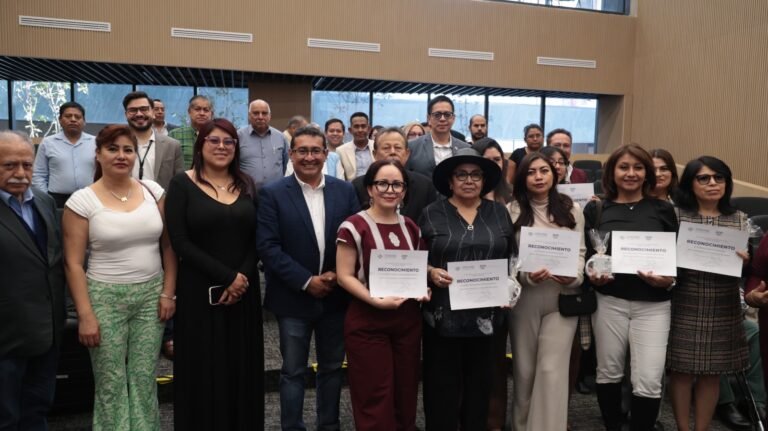 Reconocen en el Congreso labor y contribuciones de mujeres migrantes