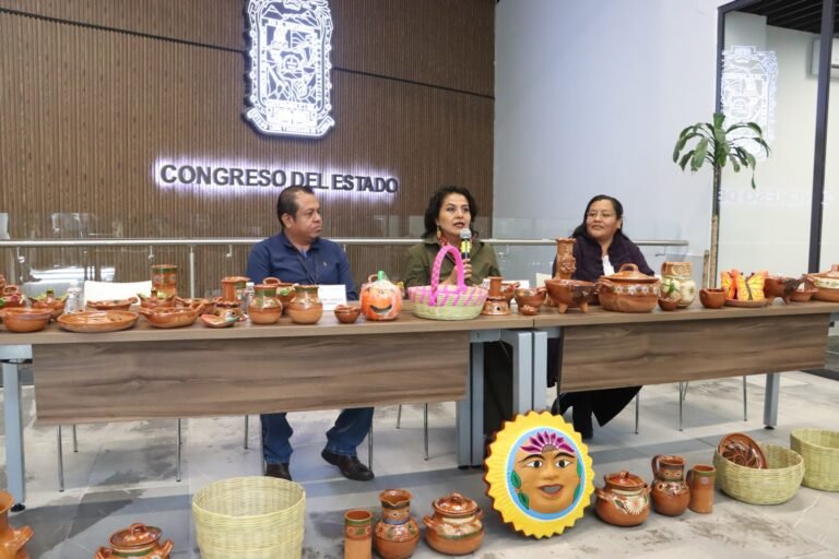 Diputada Azucena Rosas Promueve 5° Aniversario De La Alfarería En El Municipio De Acteopan