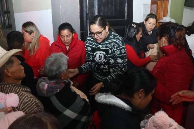 Mantiene Guadalupe Vargas convivencia y cercanía con la gente de su distrito