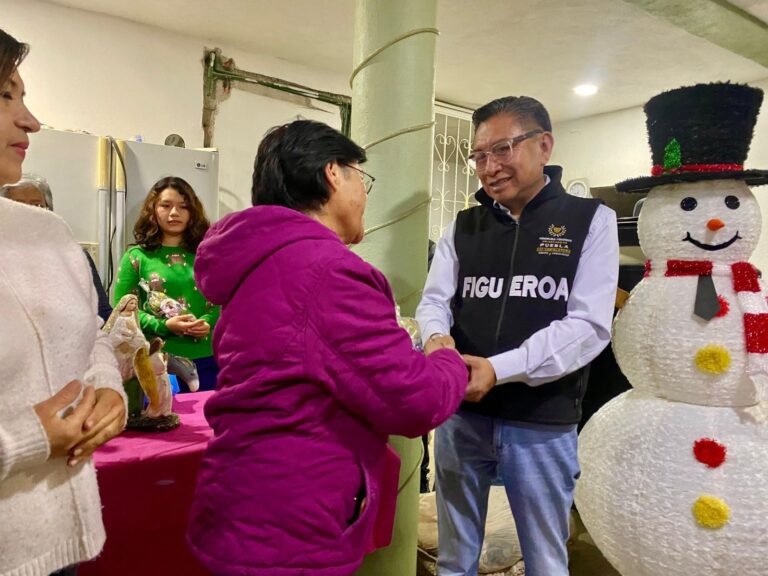 El diputado José Luis Figueroa, previo a la Navidad se reúne con habitantes del Distrito 20 para celebrar estas fechas de unión y armonía