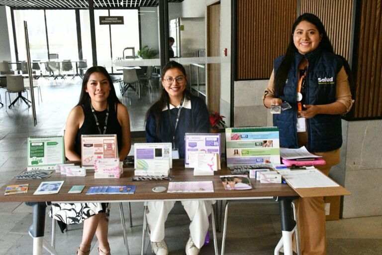 Realiza Congreso feria de servicios de salud y presentación de libro&nbsp;