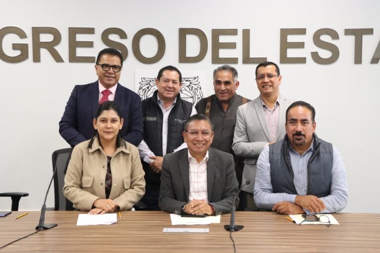 Aprueba Comisión del Congreso exhorto para vigilar cumplimiento del pago de aguinaldo