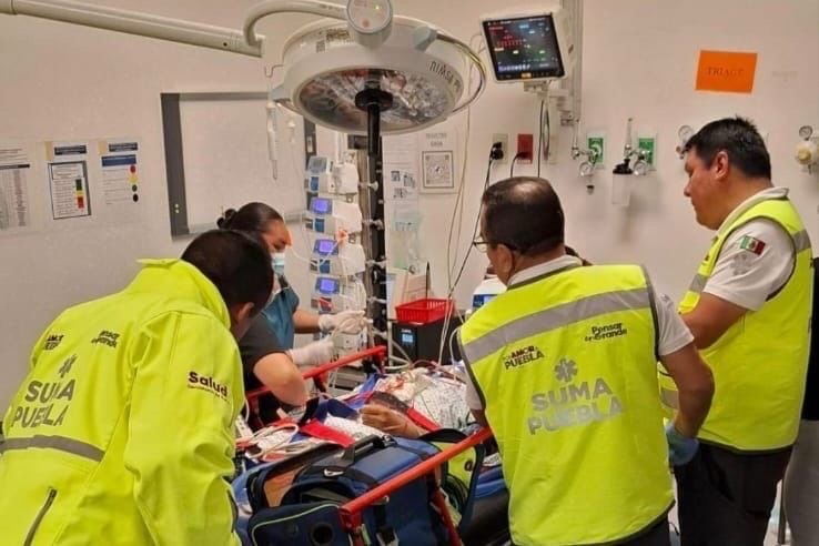 Gobierno de Puebla coordina traslado aéreo interhospitalario desde Acatlán de Osorio