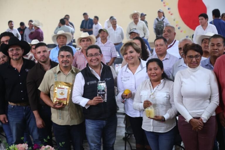 Educación, capacitación financiera y organización, ejes principales para potenciar el sector primario en la entidad: Pavel Gaspar