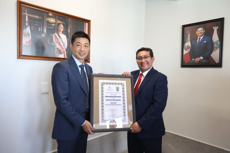 Pavel Gaspar y cónsul de China sostienen reunión de trabajo&nbsp;