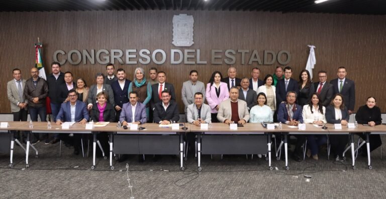 Realizan Congreso y SNTE Puebla reunión para armonizar Ley de Autonomía Sindical