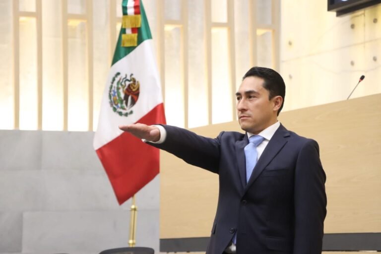 Germán Reyna y Herrero rinde protesta como titular de la ASE; destaca que habrá trabajo coordinado con el Congreso&nbsp;