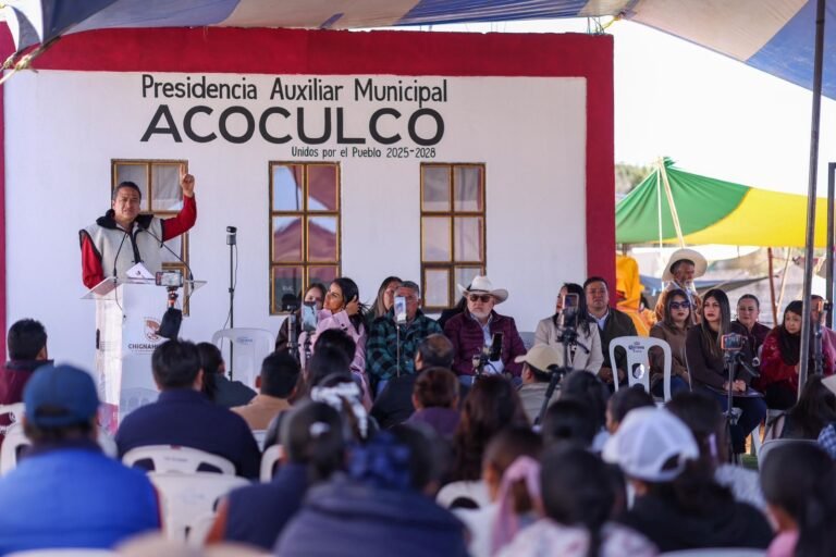 Acoculco avanza con obras, apoyos sociales y atención directa del Gobierno de Chignahuapan