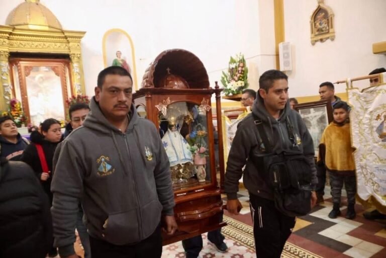 Peregrinos de Jicolapa mantienen viva tradición hacia San Juan de los Lagos