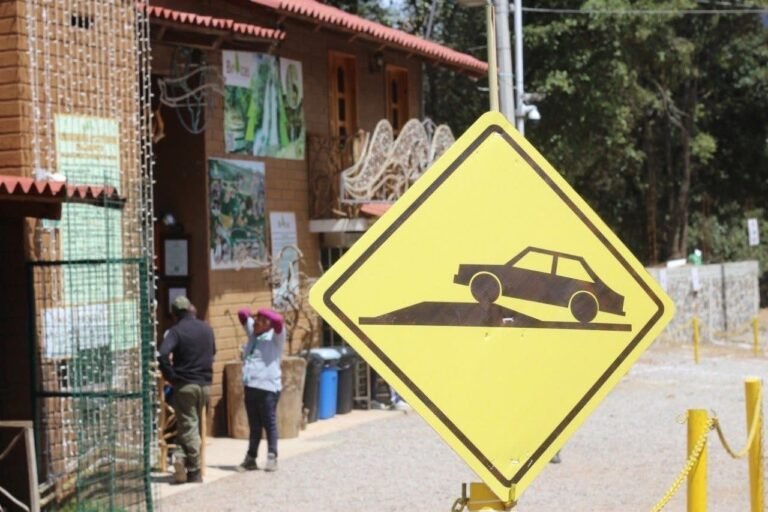 Ayuntamiento de Zacatlán inicia reordenamiento de la zona comercial en los ecoparques turísticos