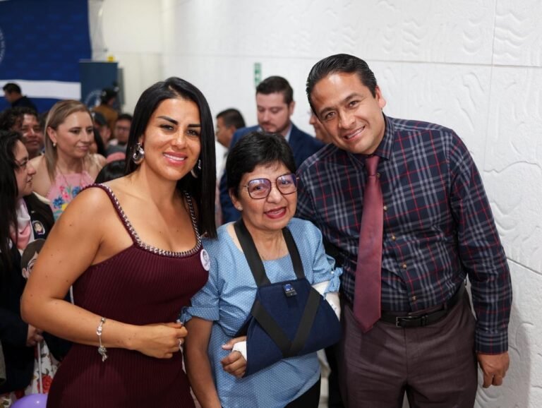 Juan Rivera destaca papel de la BUAP en la formación de jóvenes en la sierra norte