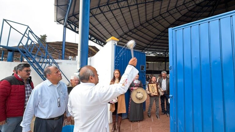 Bendicen el Lienzo Charro de Zacatlán, previo a su inauguración oficial