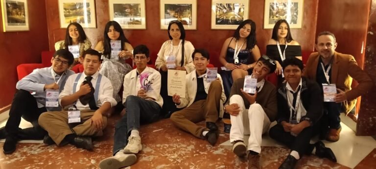 Compañía zacateca “Dímelo Así” recibe distinción extraordinaria en San Remo
