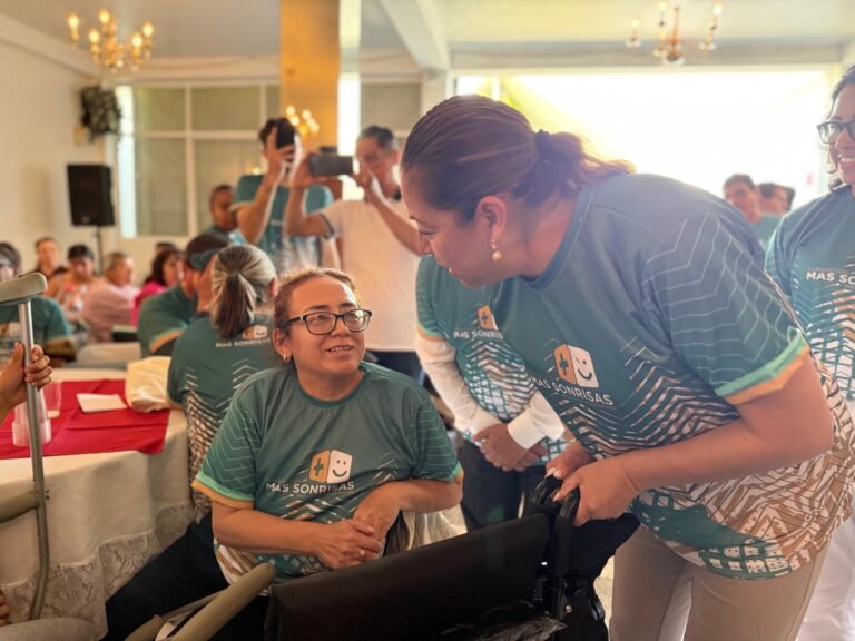 Transformar con amor, cambia vidas, asegura Laura Artemisa