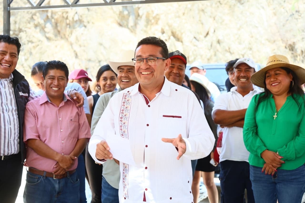 Pável Gaspar encabeza jornada de inauguración de Obras Comunitarias en la Mixteca poblana