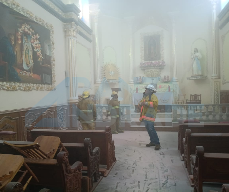 Controlan conato de incendio en la Capilla de Guadalupe de Zacatlán