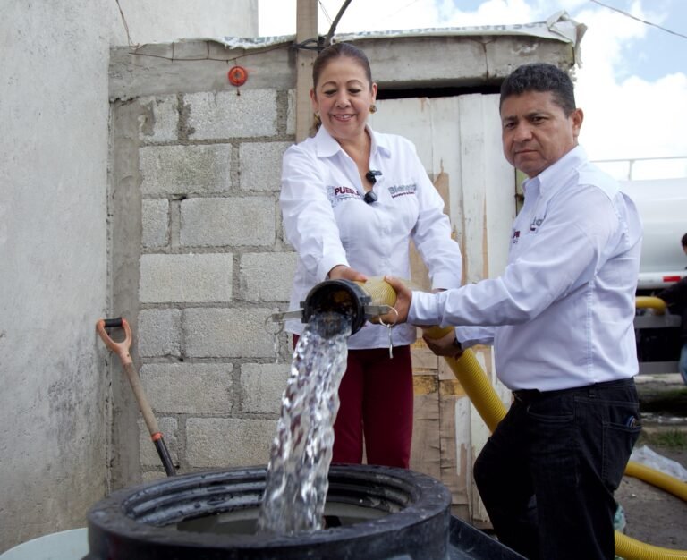 Acceso al agua, derecho y esperanza para familias poblanas: Laura Artemisa