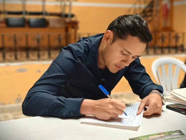 Lastiri Yamal acerca la Sindicatura a las comunidades de Zacatlán