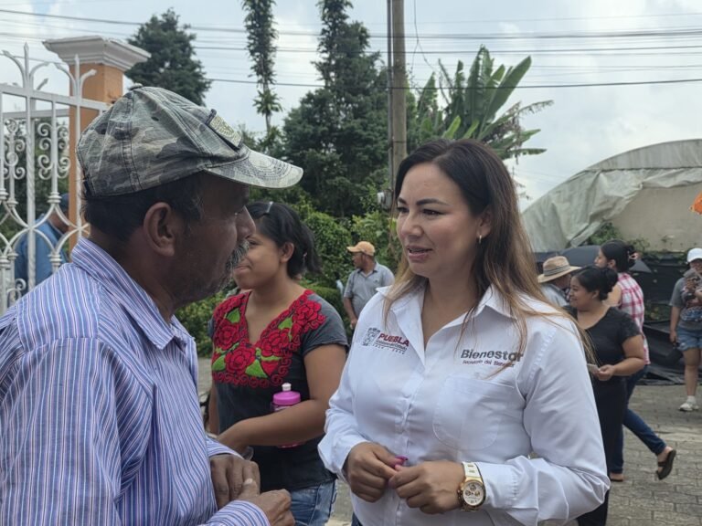 Obra Comunitaria permite ampliación de red eléctrica en Huauchinango