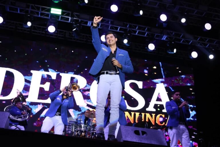 Radio Lobo 96.7 enciende la Gran Feria de la Manzana con el Masivo Salvaje