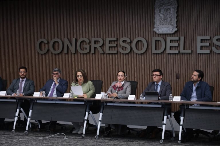 Sesionan los Consejos Consultivos Empresarial y Académico del Congreso del Estado