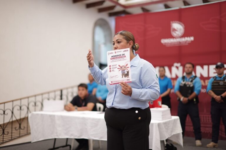 Policía Turística fortalece red de prevención con comerciantes y artesanos de Chignahuapan